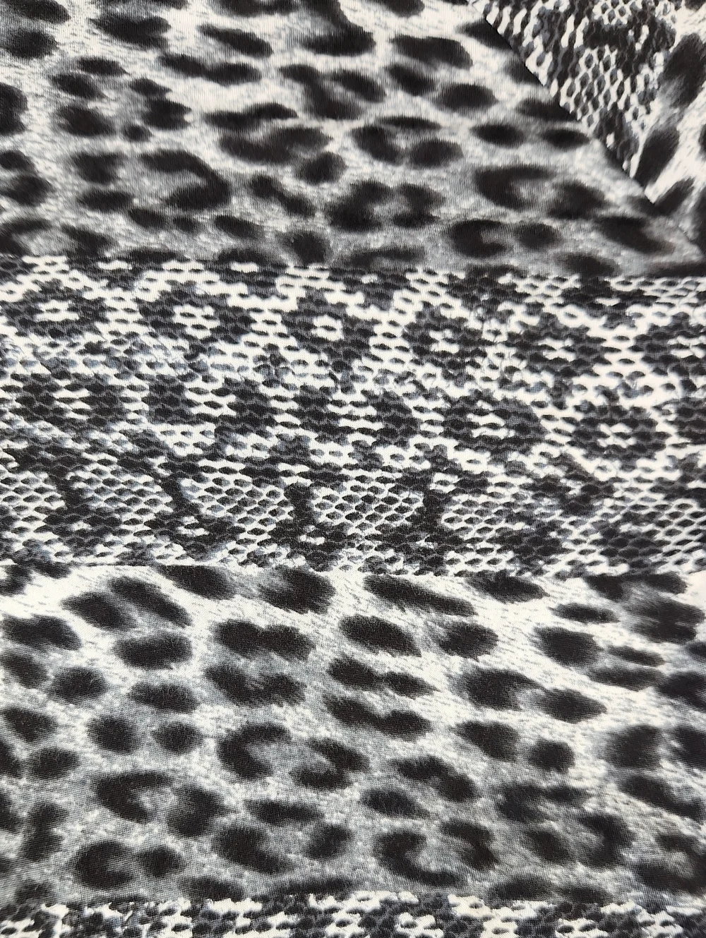 MICHAEL Michael Kors Black & White Mixed Animal & Snake Print Long Sleeve Top XL